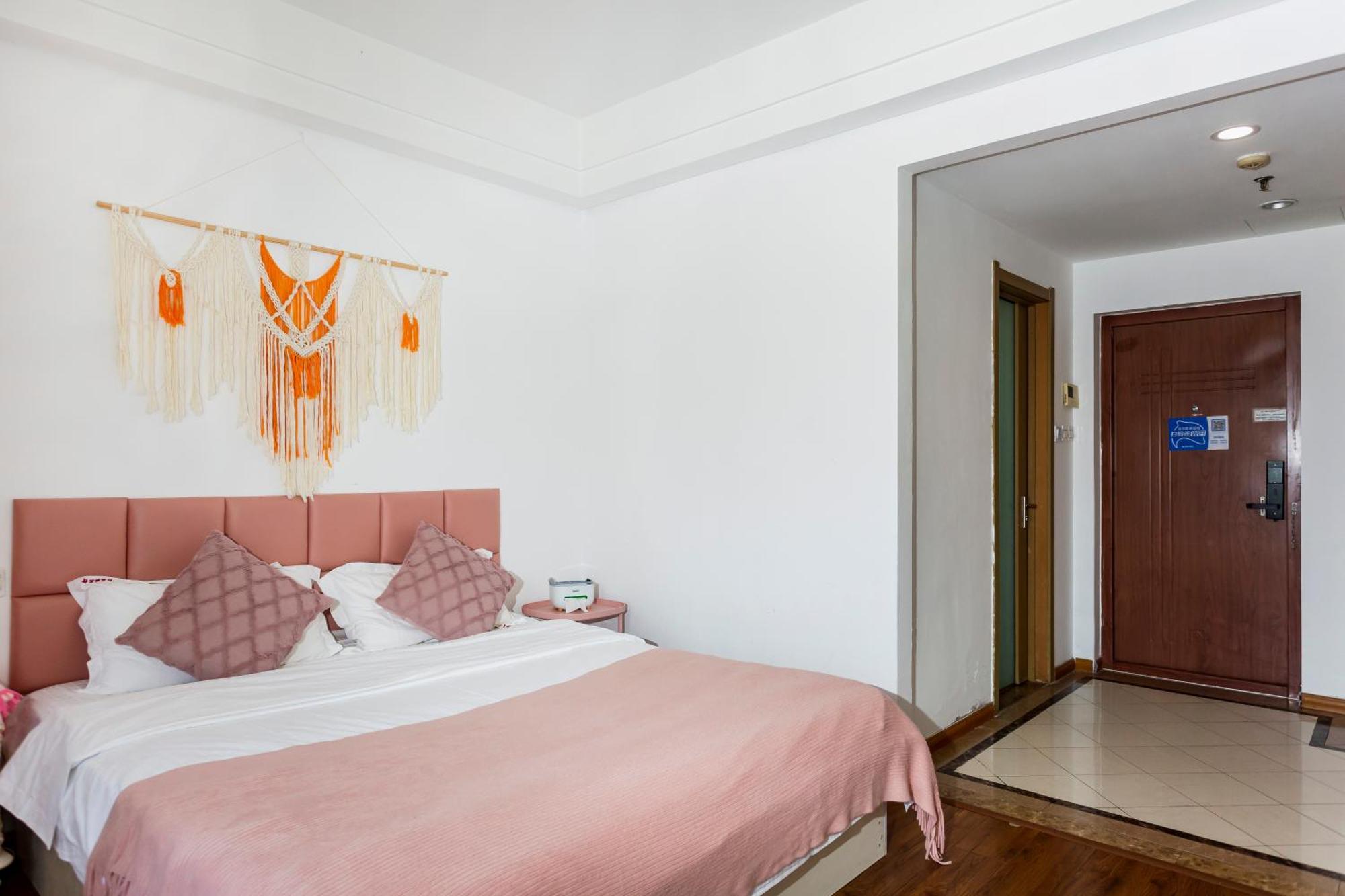 Apartment Hong Xi Yuan Wanda Plaza